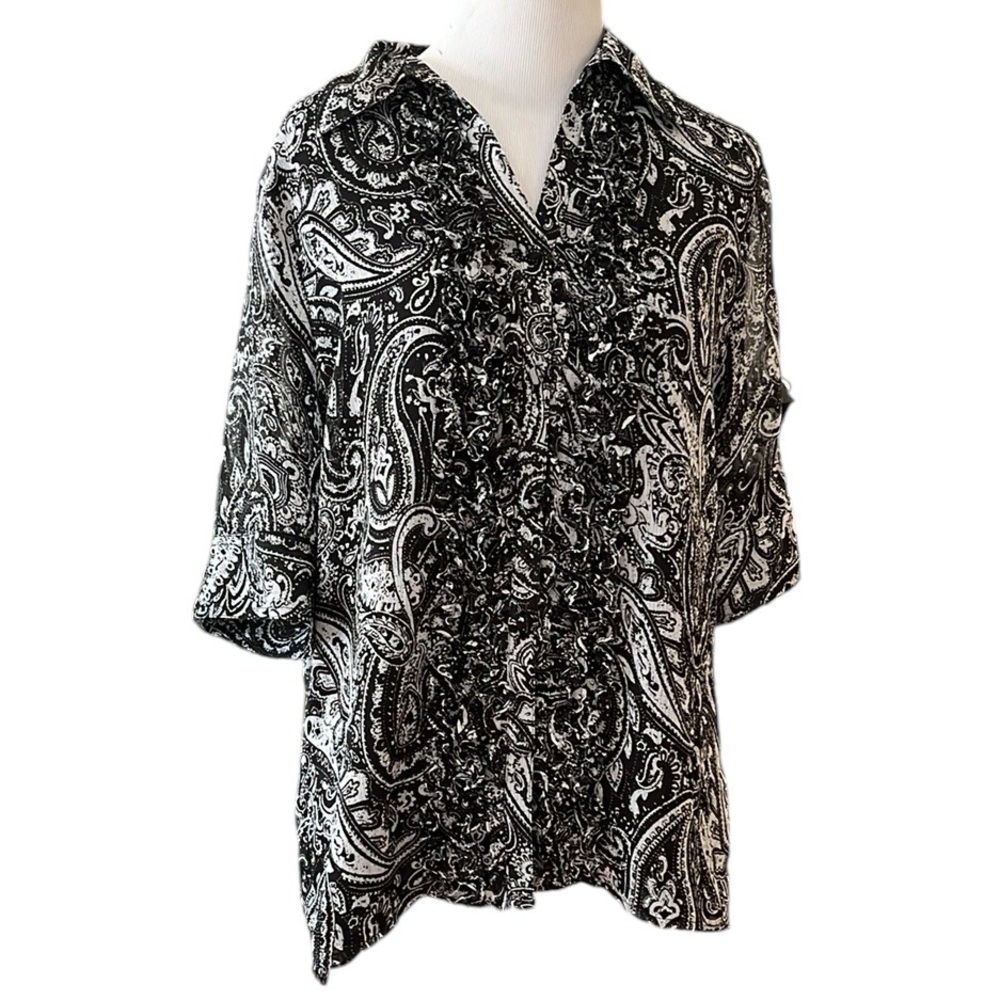 JACLYN SMITH HALF SLEEVE RUFFLED BLOUSE WITH PAISLEY PRINT BLACK WHITE SIZE L